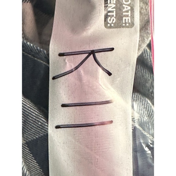 UNTUCKit, Men's Plaid‎ Long Sleeve Button Down, Navy, Size Large - Picture 10 of 10